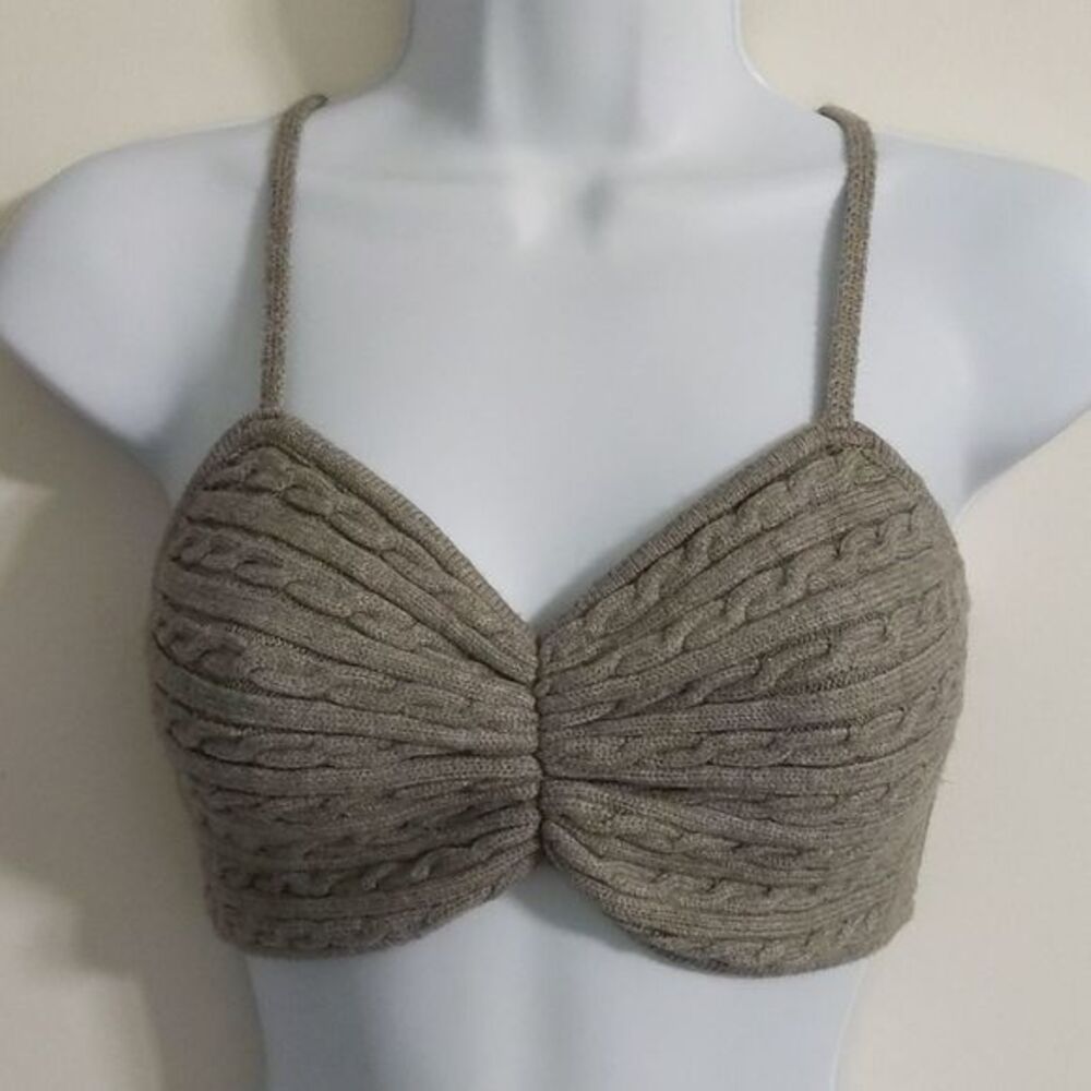 Fashionable Crop Top Size XS-S